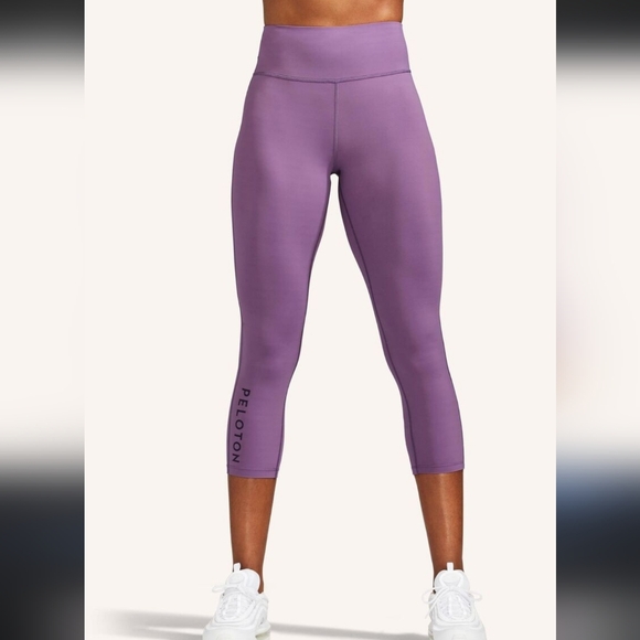 3 pair bundle!! Peloton essential workout legging - Picture 2 of 14